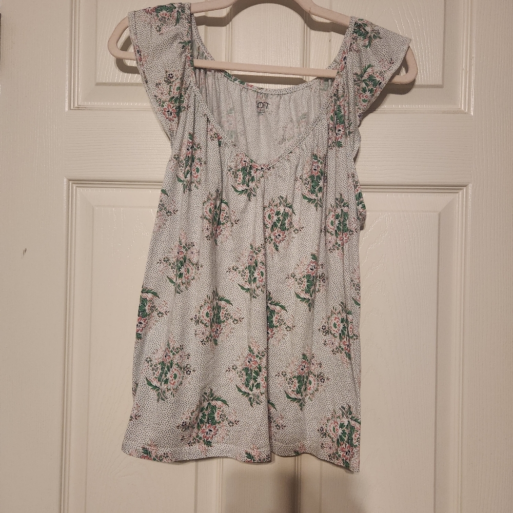 Cute Loft Shirt